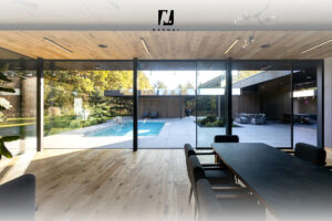 Dom jednorodzinny, system MoreView szczelinowy – Naumal / House with recessed MoreView system – Naumal